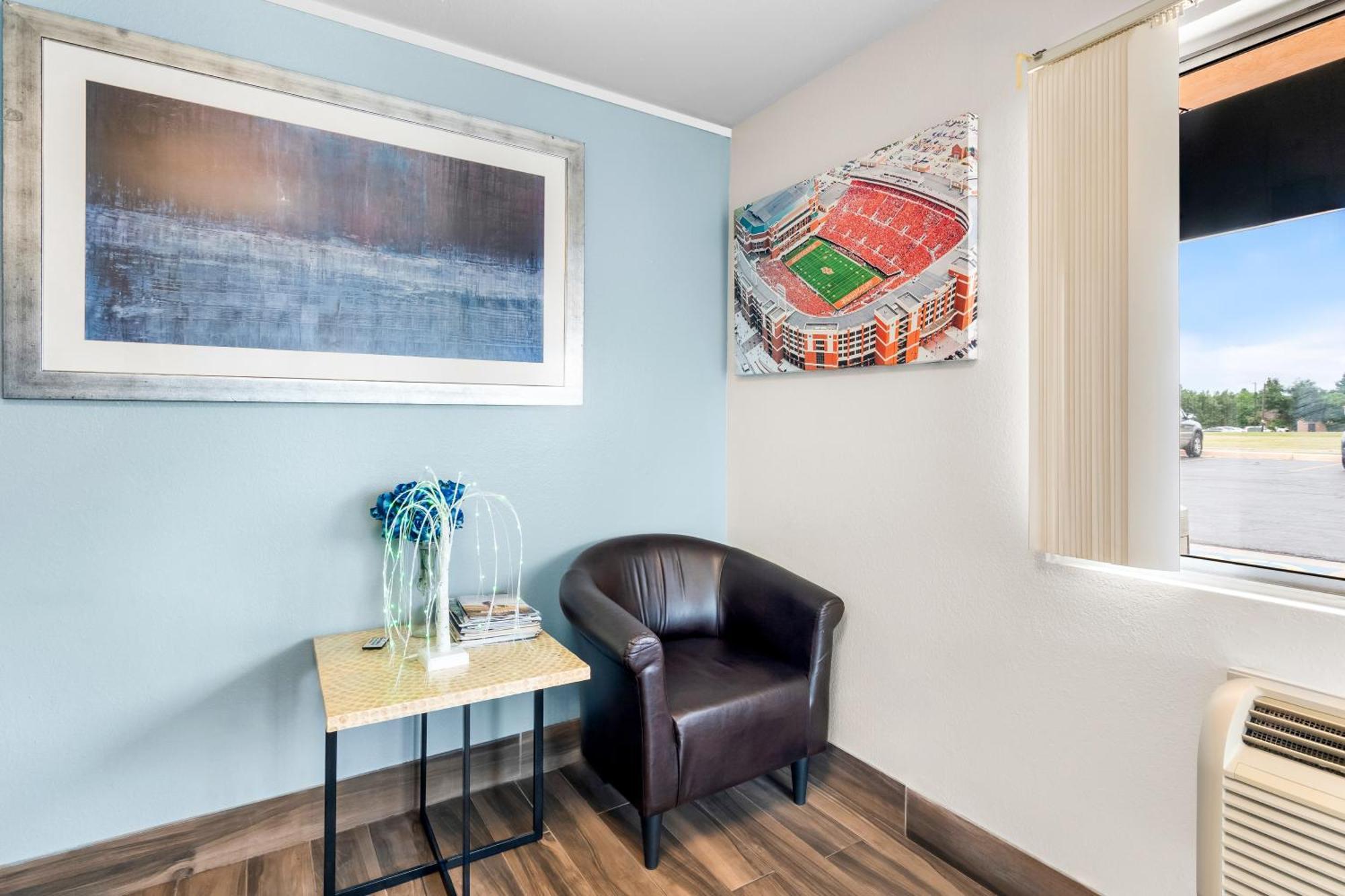 Americas Best Value Inn Стилуотър Екстериор снимка