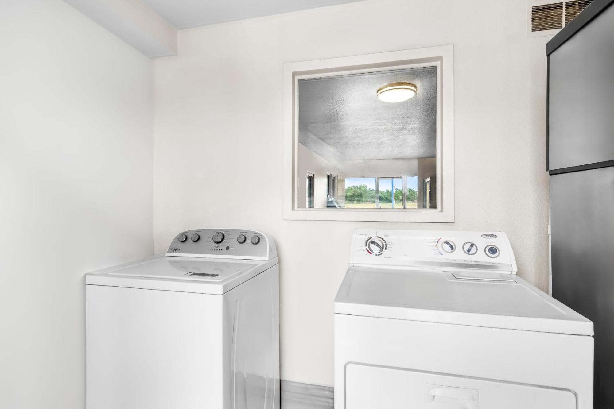 Americas Best Value Inn Стилуотър Екстериор снимка