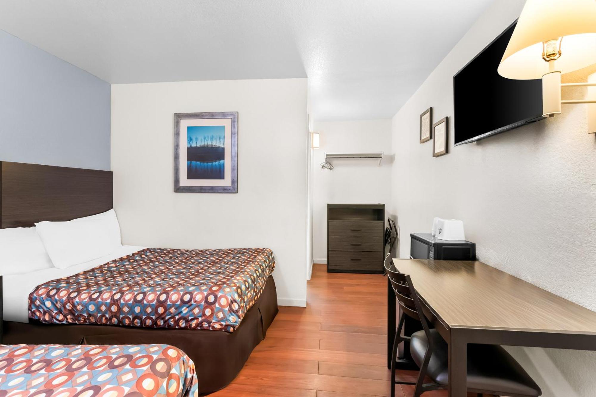 Americas Best Value Inn Стилуотър Екстериор снимка
