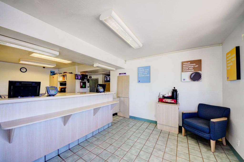 Americas Best Value Inn Стилуотър Екстериор снимка